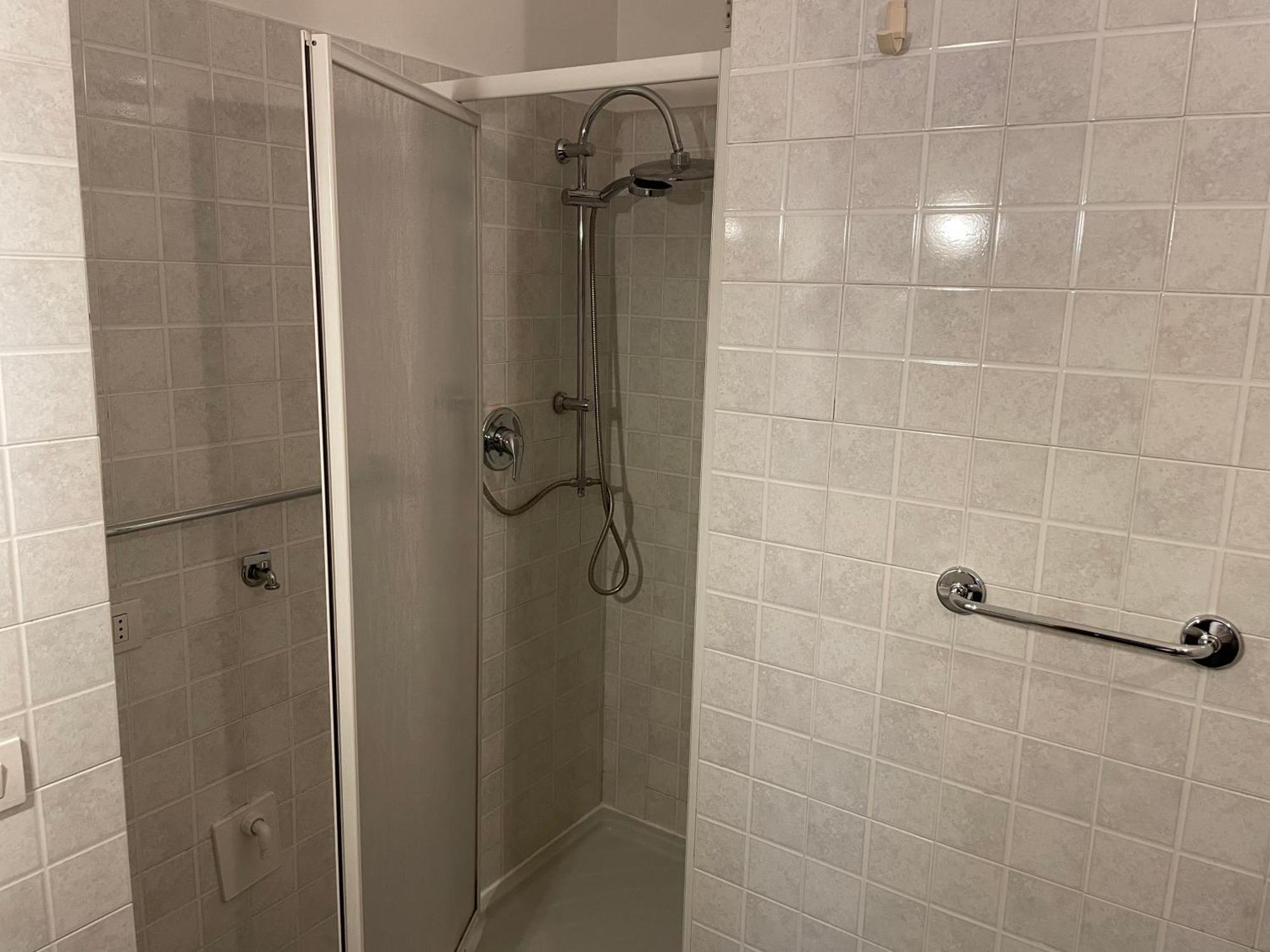 Top-Floor Malpensa Gallarate Mxp-Airport Apartment Bagian luar foto